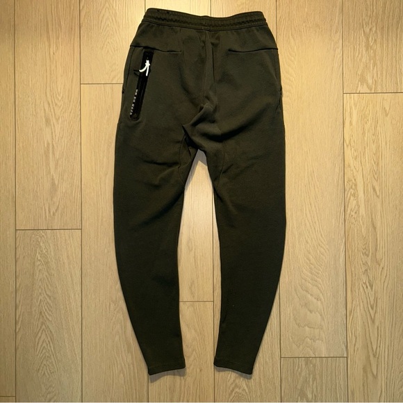Nike Men’s Sportswear Tech Fleece Joggers Green Size Small - Picture 4 of 9